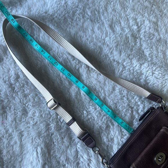 Brown pebbled leather crossbody soho style bag - Picture 15 of 15